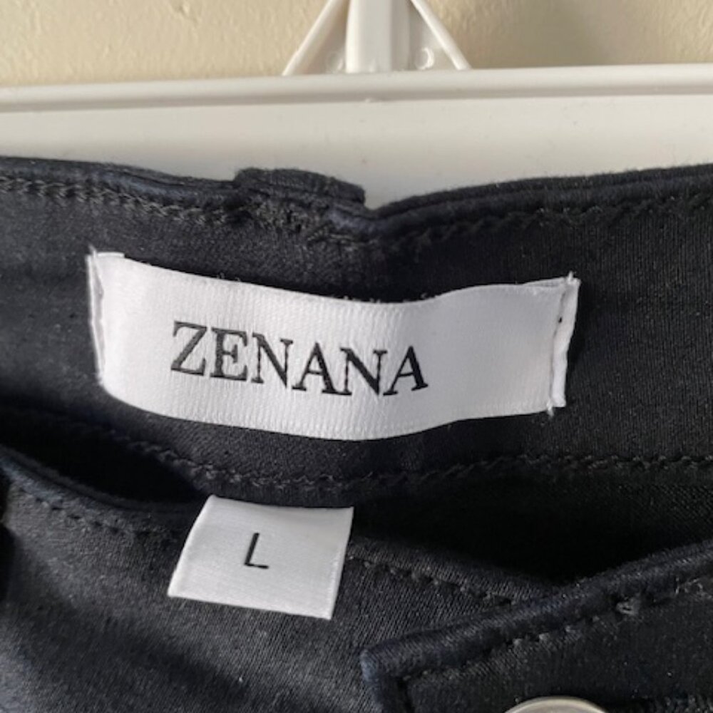 Zenana - Slim-Fit High Jeans  Size L NWOT - Picture 3 of 6